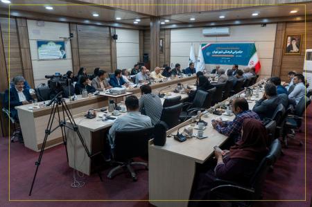 نشست حکمرانی فرهنگی تهران: رسانه صدای مردم، فضای مجازی میدان ژئوپلیتیک؛ جامعه در انجماد ارتباطی