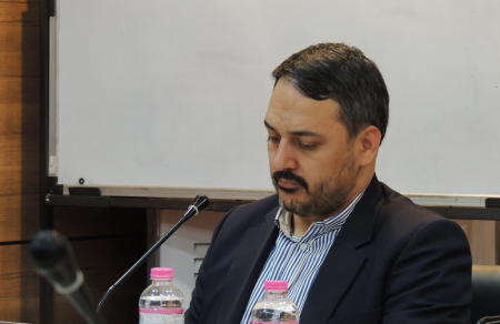 نظریه «مرز شفافیت و تغافل» در نظام رسانه‌ای جامعه اسلامی: مبنای حکمت اطلاع‌رسانی و تعادل دانایی