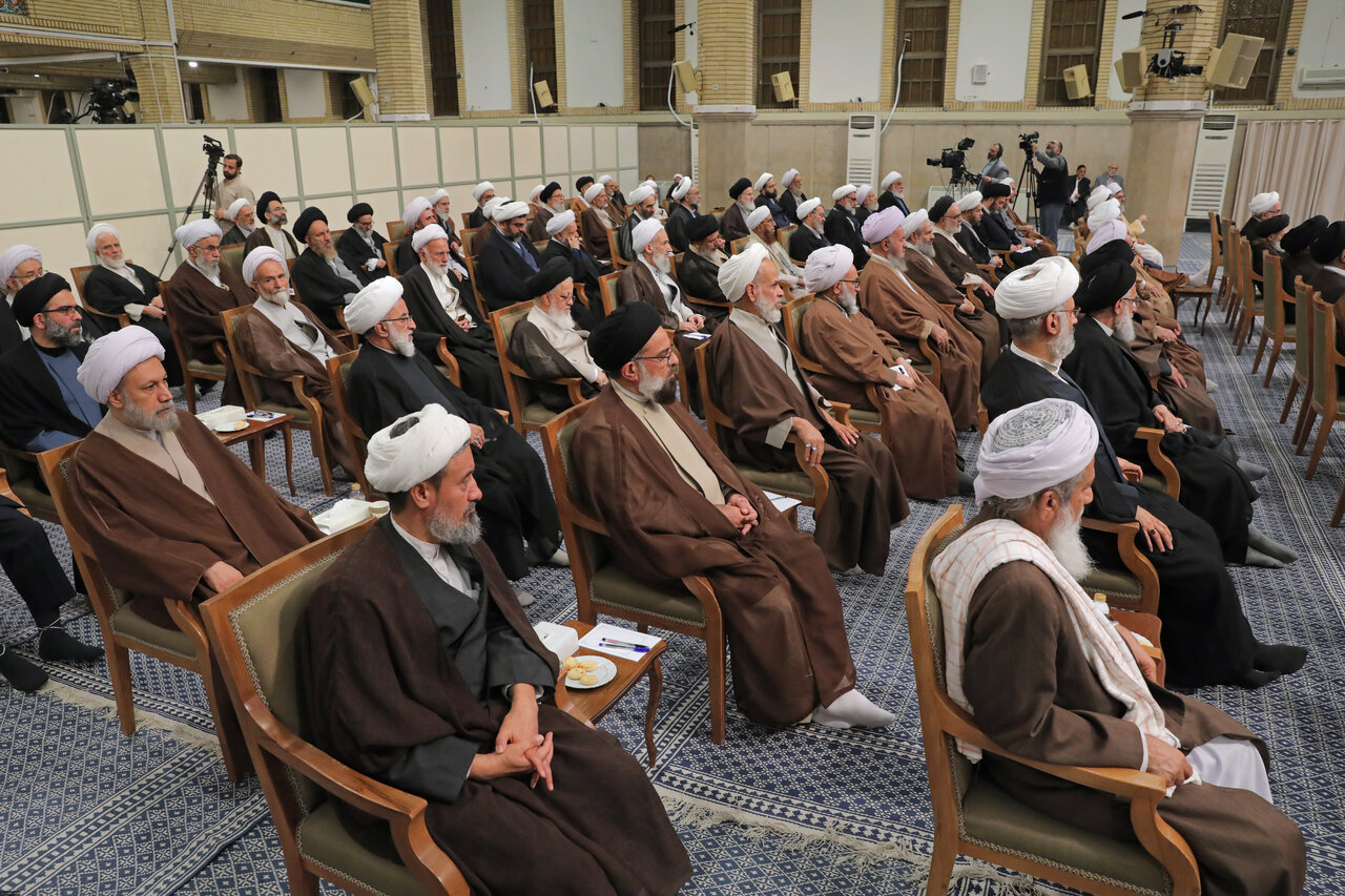 کمیته بررسی مصادیق در مجلس خبرگان روی مصادیق رهبری کار کرده است؛ این اقدام تصمیم نهایی را آگاهانه‌تر و سریع‌تر می‌سازد
