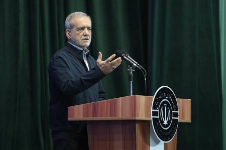 وحدت و انسجام داخلی رمز ایستادگی در برابر قلدری آمریکاست/ رقم کالابرگ افزایش می‌یابد/ بستر را برای استفاده از تجربه و مهارت بازنشستگان فراهم می‌کنیم